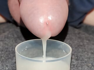 Extreme Closeup Huge Thick Load Of Cum Edged Out Into Cup And Swallowed free video