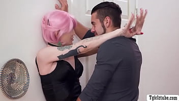 Pink Haired Shemale Barebacked By New Bf free video