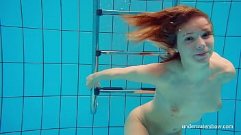 Underwater Mermaid Hottest Chick Ever Avenna free video