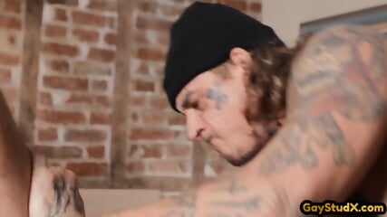 Inked Jock Bareback Fucks Stud Asshole After Dildo In Butt free video